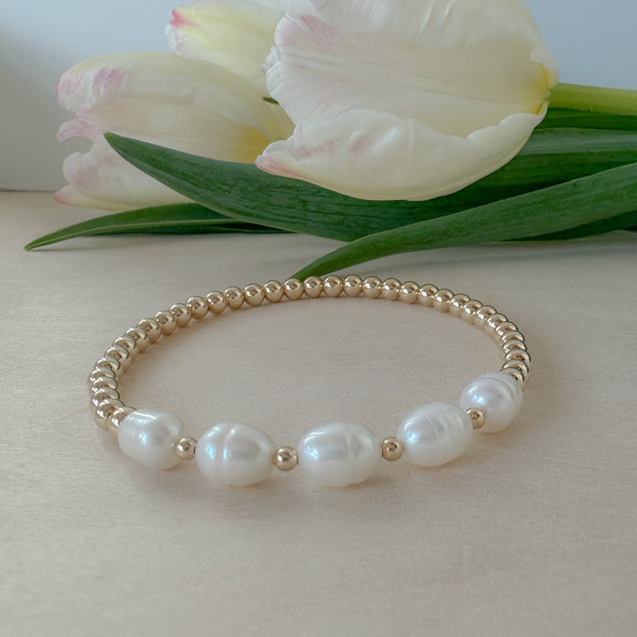 Amour Freshwater Pearl Bracelet