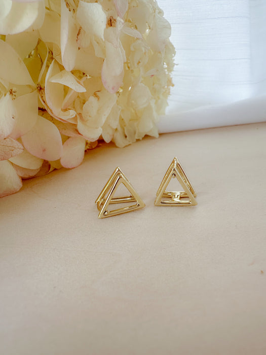 Triangle Hoops