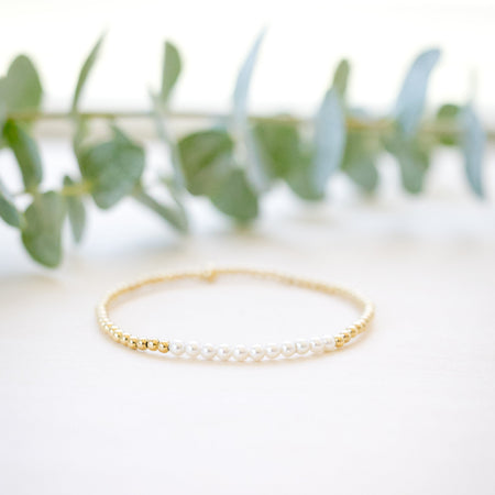 tiny crystal pearl beaded bracelet 