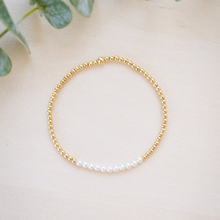 tiny crystal pearl beaded bracelet 