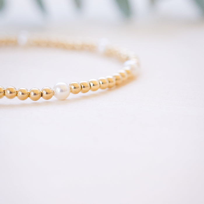 gold and crystal pearl bracelet