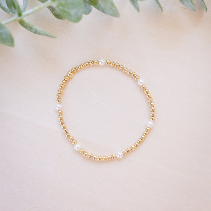 gold and crystal pearl bracelet