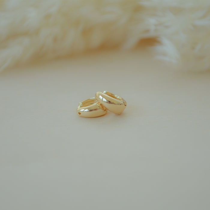Tiny Drop Huggies