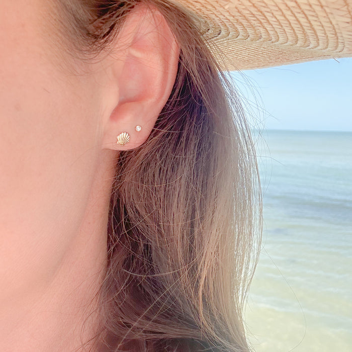 Tiny Sparkle Stud